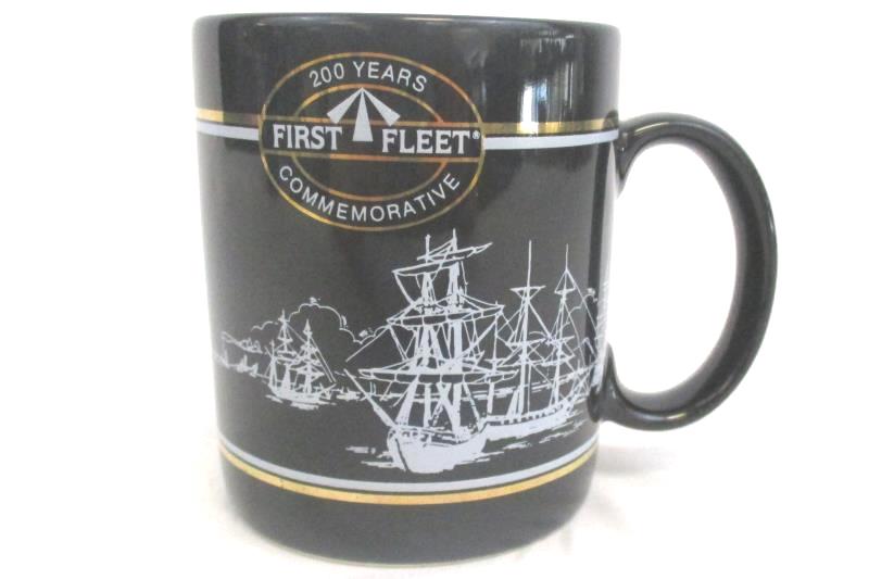200 Years First Fleet Commemorative 1987 Coffee Mug Cup Black Gold W R Kearney