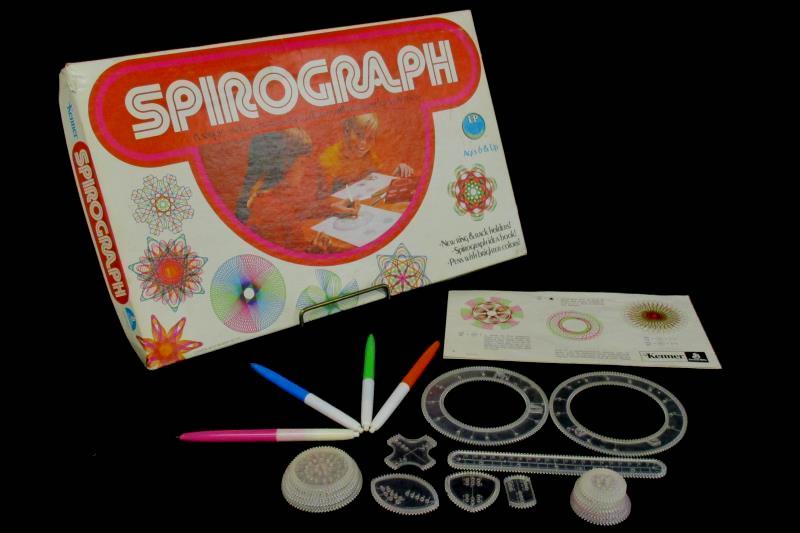 Vintage 1975 Kenner's Spirograph 1421 Red Tray Missing 1 Wheel 1 Ring Holder