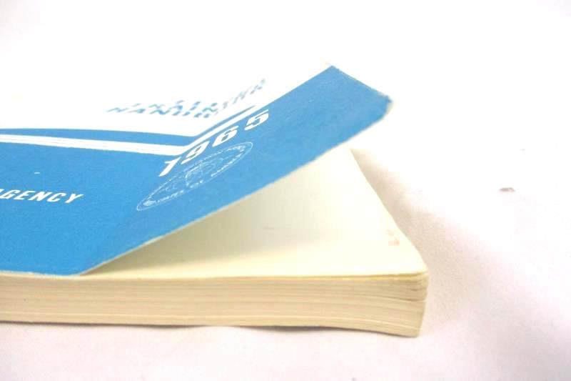 Vintage 1972 Flight Training Handbook Federal Aviation Agency Paperback