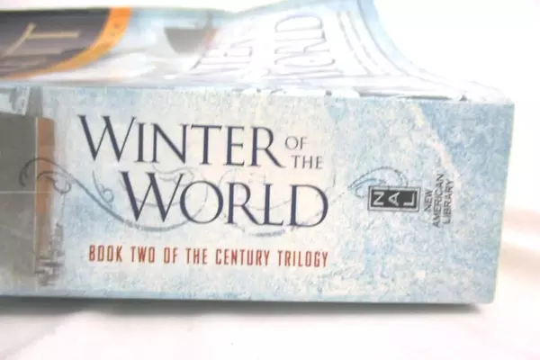 Ken Follett Winter of the World Paperback Novel Book 2 Century Trilogy 2012