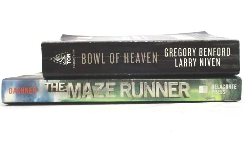 Lot of 2 Science Fiction Novels Paperback Bowl Of Heaven The Maze Runner