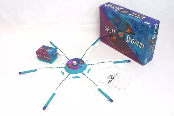 Split Second 1992 Parker Brothers Trivia Board Game Time Action Fast Questions