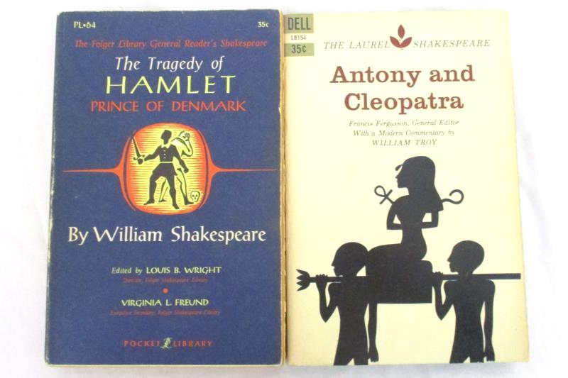 Lot of 2 Shakespeare Paperbacks Tragedy of Hamlet Anthony And Cleopatra