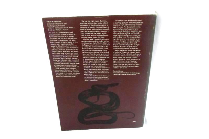 Ethics in Medicine Historical Perspectives and Contemporary Concerns Paperback