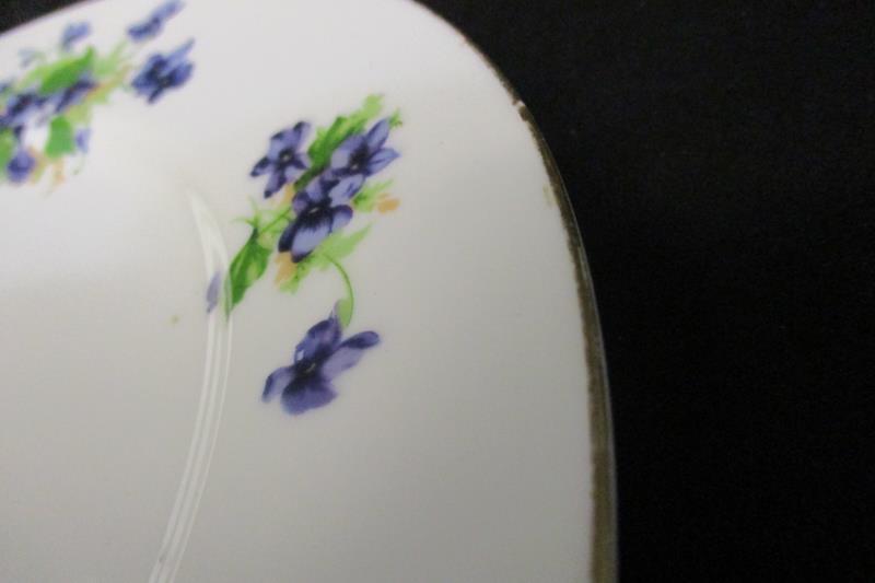 Sweet Violets China Dinner Plate 10.25 Inch Gold Rim 9/256