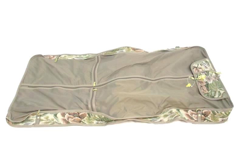 4 Piece Fifth Avenue Tapestry Luggage Set With Keys With Original Tags