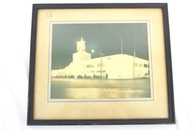 Vintage 7up Building Factory Framed Photo Print Black White 13 x 11 Inch