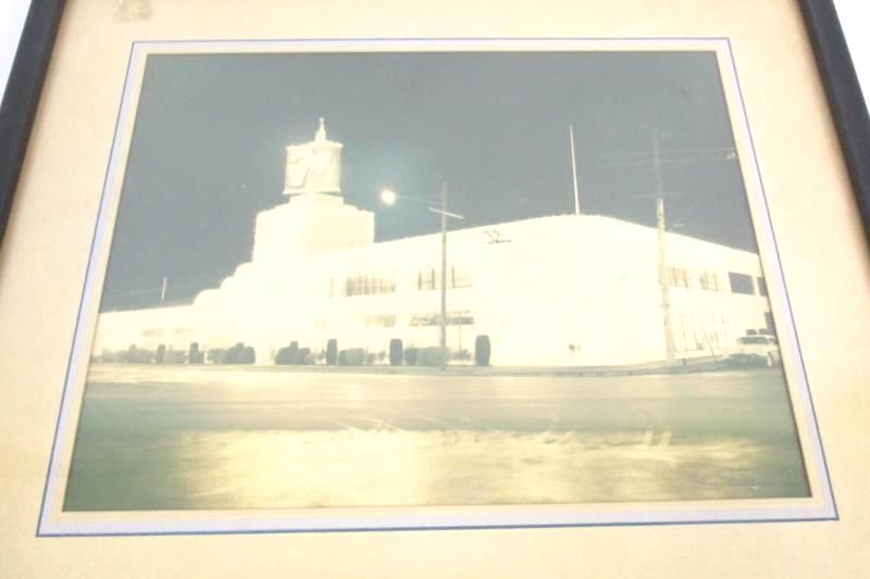 Vintage 7up Building Factory Framed Photo Print Black White 13 x 11 Inch
