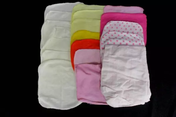 Newborn Baby Mixed Lot 18 Washcloths 5 Hats 2 Snap Up Tops Gloves Rec Blanket