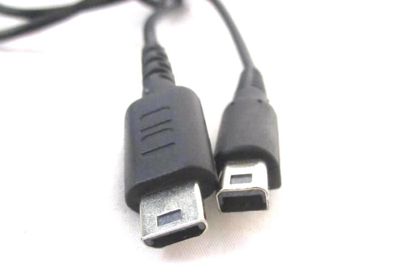 ONN ONA12MG021 DS Universal Car Charger