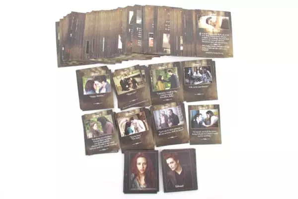 Twilight New Moon The Movie Board Game 2009 Cardinal Summit Metal Tin