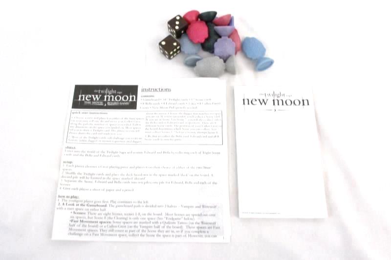 Twilight New Moon The Movie Board Game 2009 Cardinal Summit Metal Tin