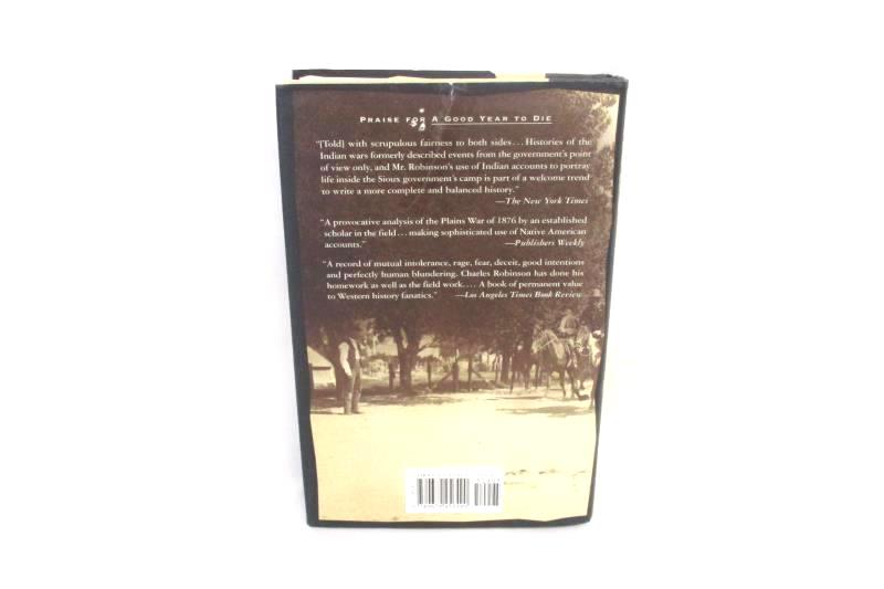 The Men Who Wear The Star Texas Rangers by Charles M Robinson 2000 Hardcover