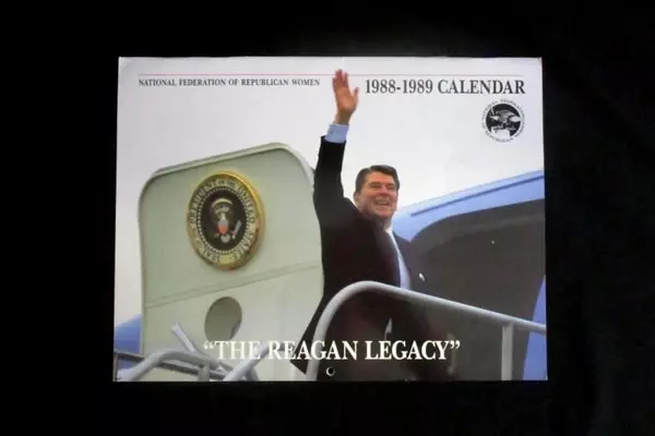 Ronald Reagan Calendar 1988-1989 National Federation of Republican Women