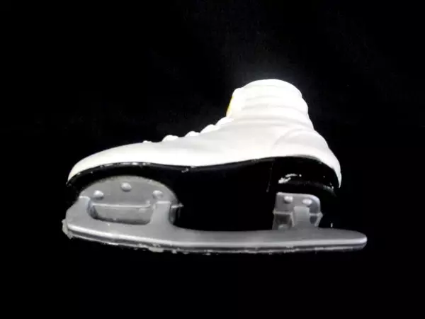 Pair Collectible White Plastic Miniature Ice Skates Planter Cake Topper Decor