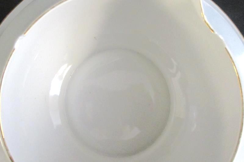 Fuji China Island Wreath Vintage Gravy Bowl Attached Saucer Floral Gold Rim