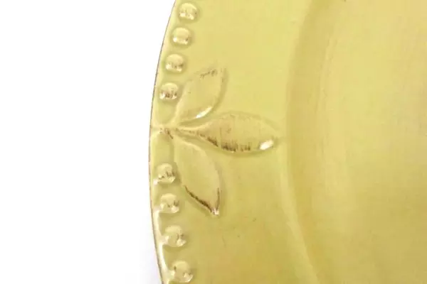 Signature Housewares Sorrento Stoneware Serving Plate 14in Leaf Design Gold