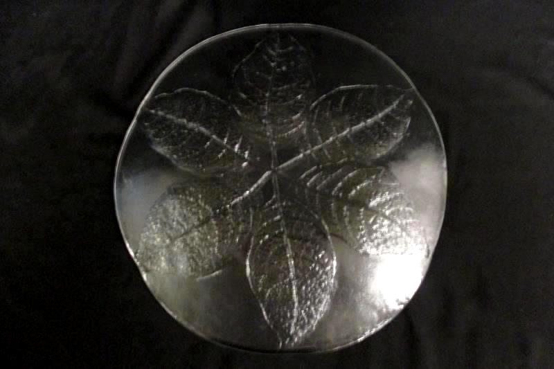 Dansk Vintage Textured Clear Press Glass Serving Plate Platter 13in Leaf Pattern