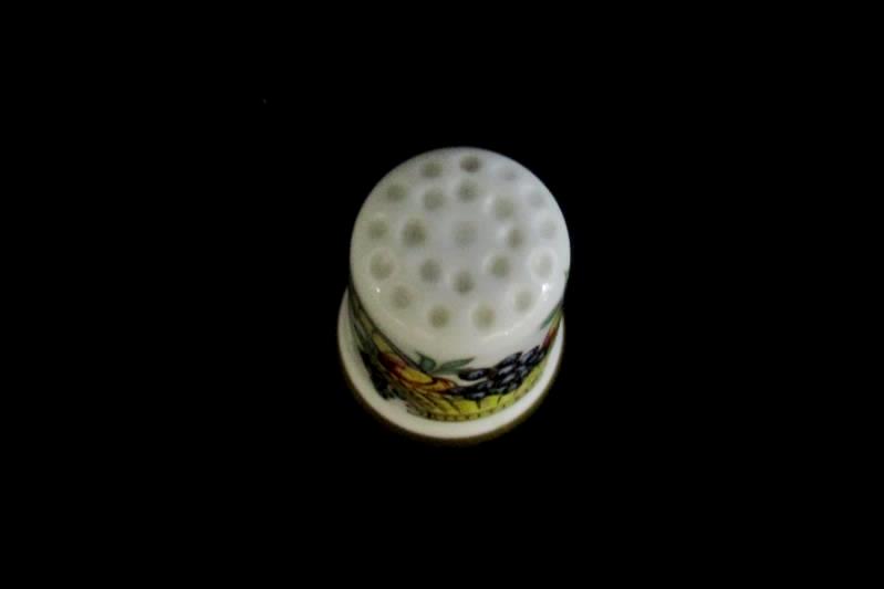 Crown Staffs England Fruit Basket China Vintage Thimble White Painted Gold Tone