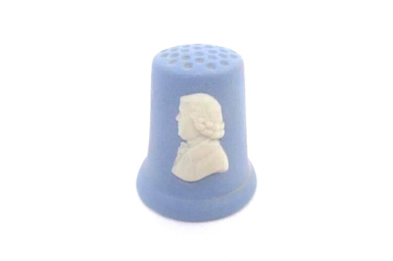 Wedgwood Jasperware Vintage Thimble Cameo Blue Pottery England