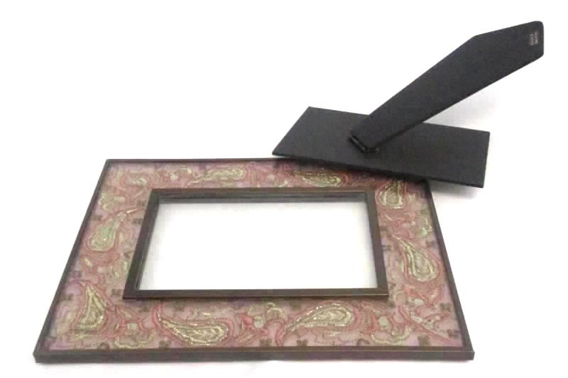 Elsa L Glass Photo Frame Brown Pink Gold Paisley Embroidered Freestanding