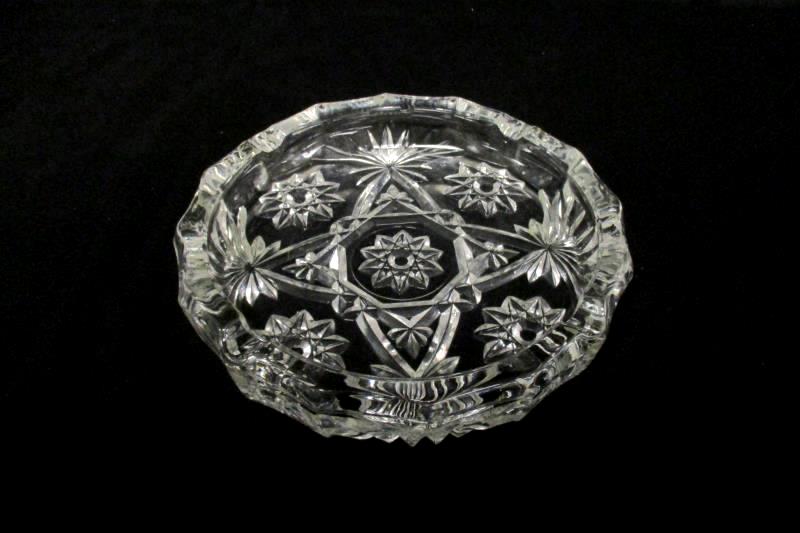 Vintage Anchor Hocking Prescut Clear Large Ashtray 7 3/4in