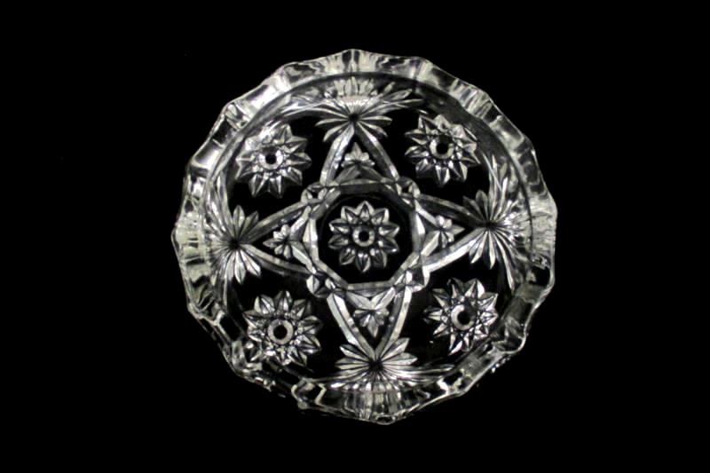 Vintage Anchor Hocking Prescut Clear Large Ashtray 7 3/4in