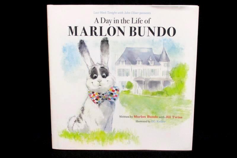 A Day in the Life of Marlon Bundo by Marlon Bundo & Jill Twiss 2018 Hardcover