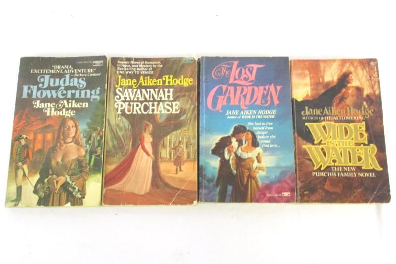 Lot of 4 Vintage Paperback Jane Aiken Hodge Gothic Romance Novels