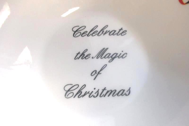 ATICO Serving Bowl Celebrate The Magic of Christmas Poinsettia Holly Berries