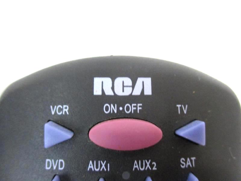 Lot of 2 RCA Wide Range Universal Remotes TV DVD VCR Replacements Black