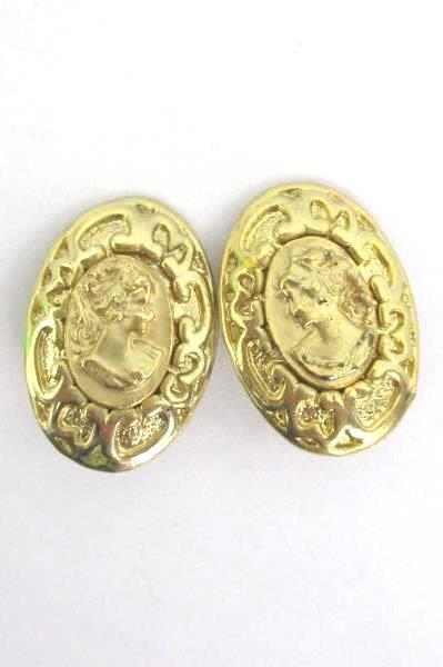 Victorian Cameo Earrings Clip On 2 Pairs Glass Gold Tone Brass Costume Jewelry