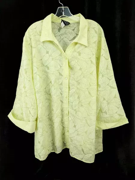 Maggie Barnes Green Women's Plus Size 28 Blouse Burn Out Leaf Print Button Down