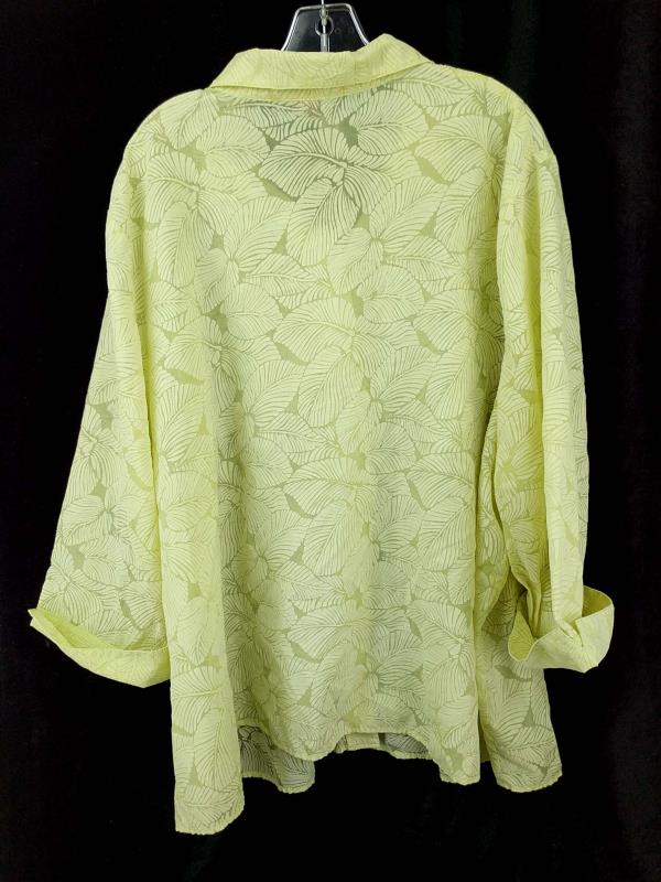 Maggie Barnes Green Women's Plus Size 28 Blouse Burn Out Leaf Print Button Down