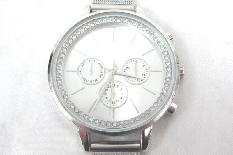 Classic Time Womens Chronograph Wrist Watch Day Date Rhinestones Silver Working