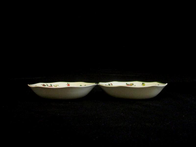 Two Vintage Royal Doulton Old Leeds Spray 597783 Fruit Dessert Bowls 5 1/8 inch