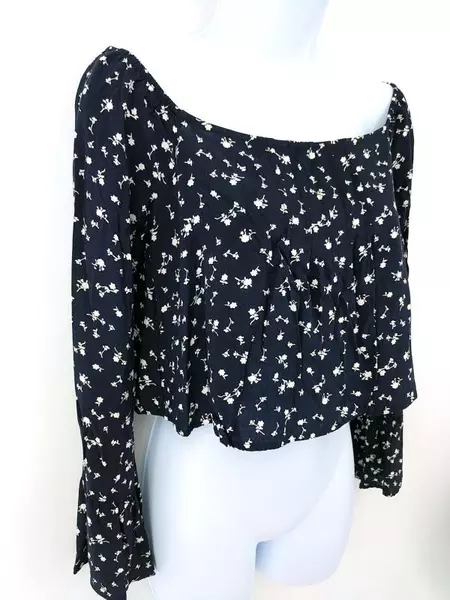Ninas Stone Cold Fox Women's Crop Top Bell Sleeve Floral Navy Boho Size Medium