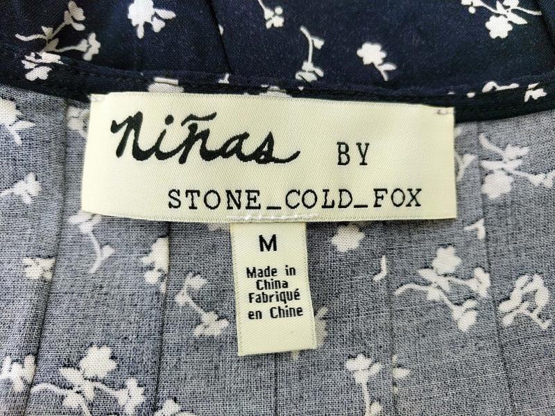 Ninas Stone Cold Fox Women's Crop Top Bell Sleeve Floral Navy Boho Size Medium