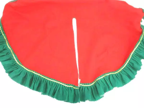 48 inch Christmas Tree Skirt Red Green Felt Gold Trim Christmas Eve Santa's Best