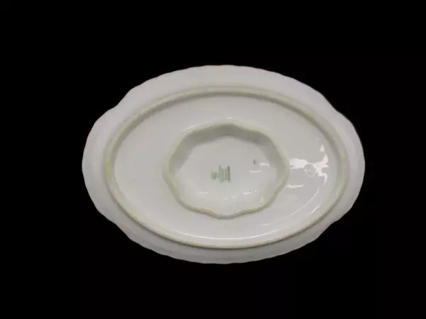 T.K.Thun Gravy Boat And Tray Bohemia Czechoslovakia THU 172