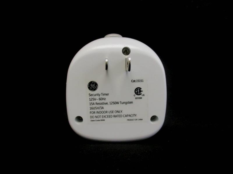 GE Security Timer 15151 Indoor Automatic Light Plug In 125V 60Hz White