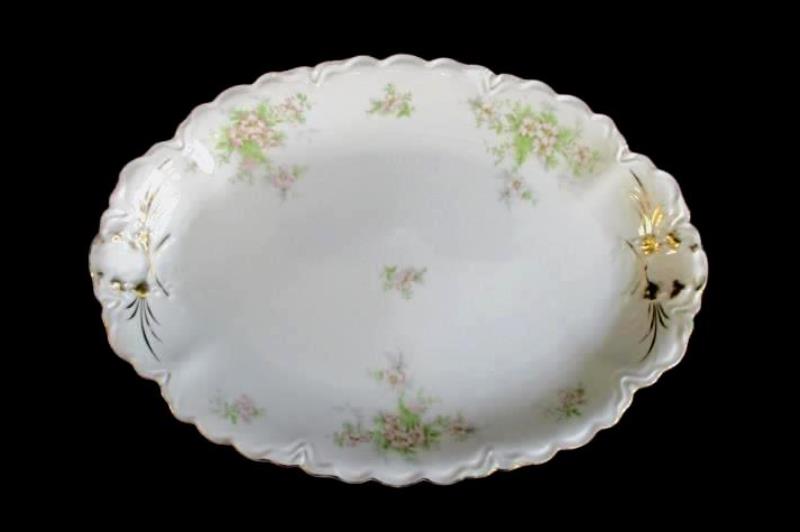 TK Thun Large Meat Platter Bohemia Czechoslovakia THU172