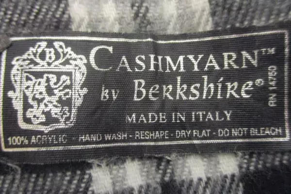 Lot of 3 Women's Scarfs Shoulder Blanket Berkshire Cashmyarn Polyester Fringe