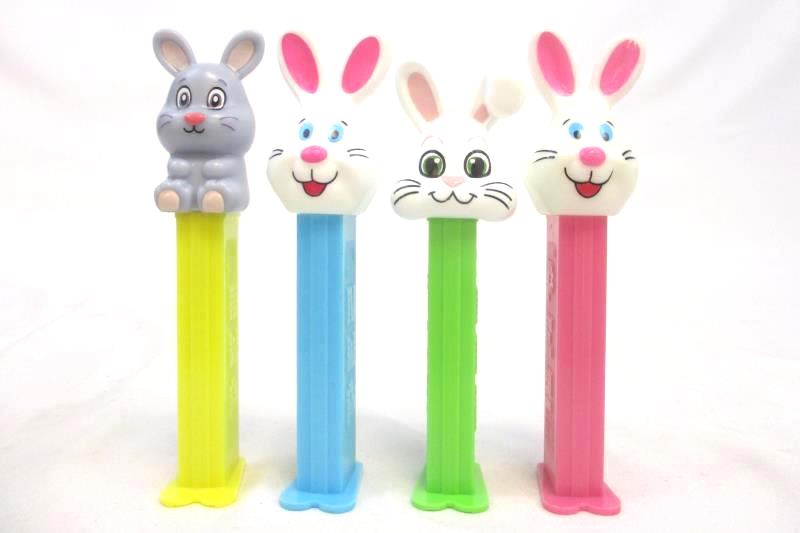 Lot of 4 Discontinued PEZ Dispensers Rabbit Bunny Easter