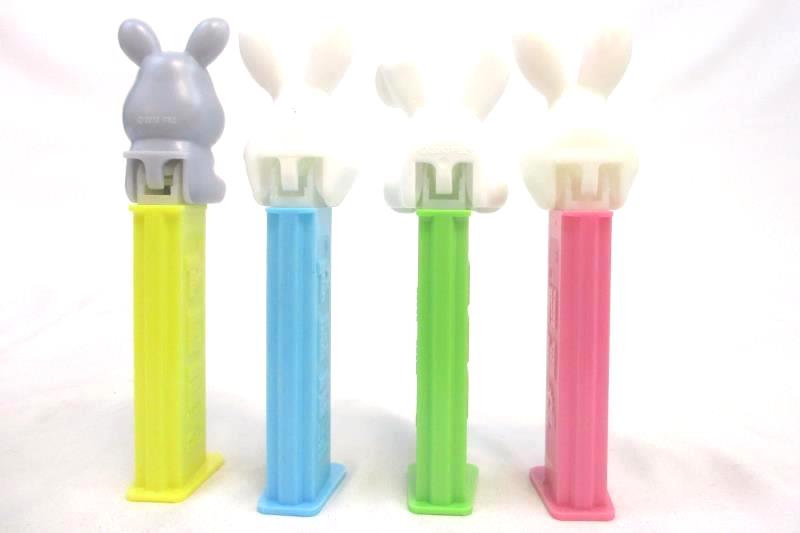 Lot of 4 Discontinued PEZ Dispensers Rabbit Bunny Easter
