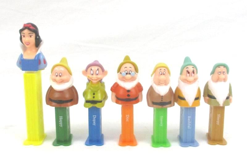 Snow White And 6 Dwarfs Pez Dispensers China Missing Grumpy Multi Color Empty