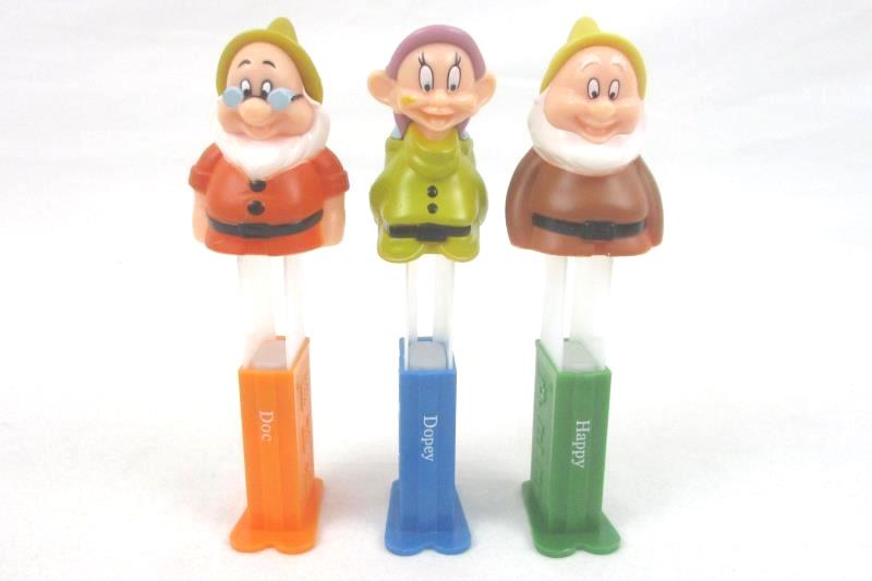 Snow White And 6 Dwarfs Pez Dispensers China Missing Grumpy Multi Color Empty