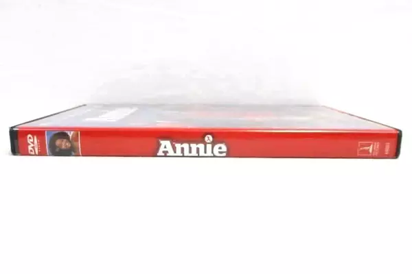 2014 Annie DVD Columbia Sony Entertainment Jamie Foxx Cameron Diaz Wallis