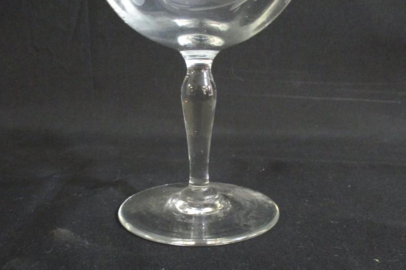 Lot of 4 Vintage Sherbet Wine Cocktail Glasses Clear Glass Floral Pattern 5 Inch