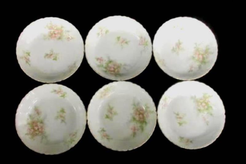 Lot of 6 TK Thun 5.25 Inch Fruit Bowls Bohemia Czechoslovakia THU172